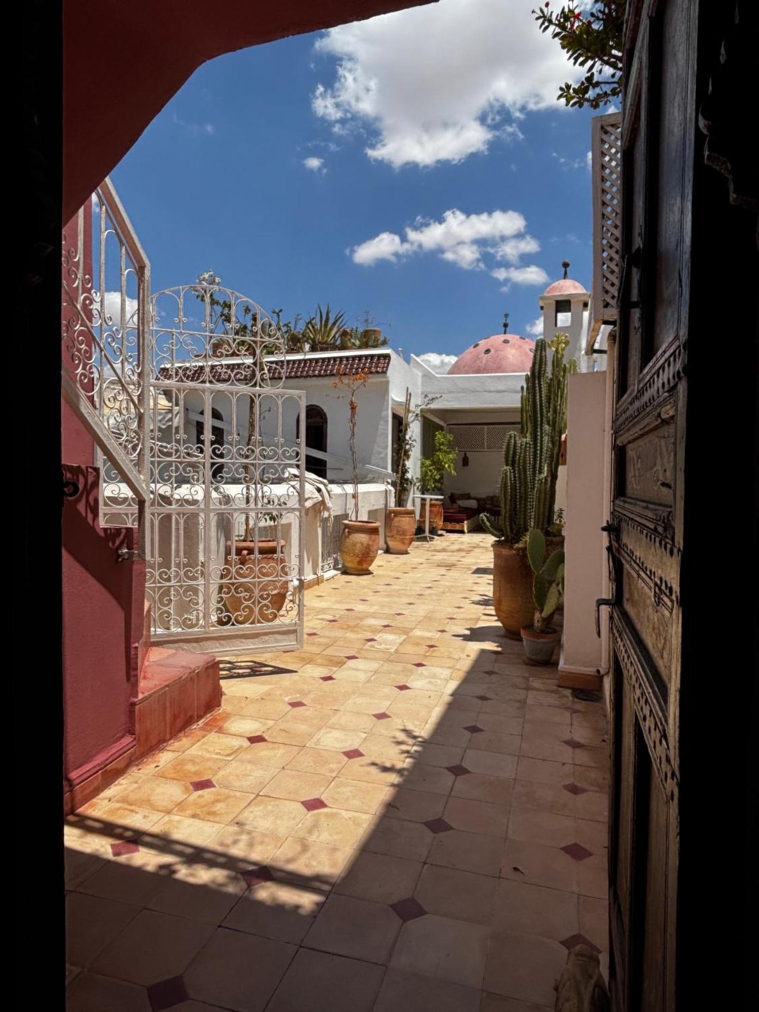 Riad La Cigale Marrakesh Bagian luar foto
